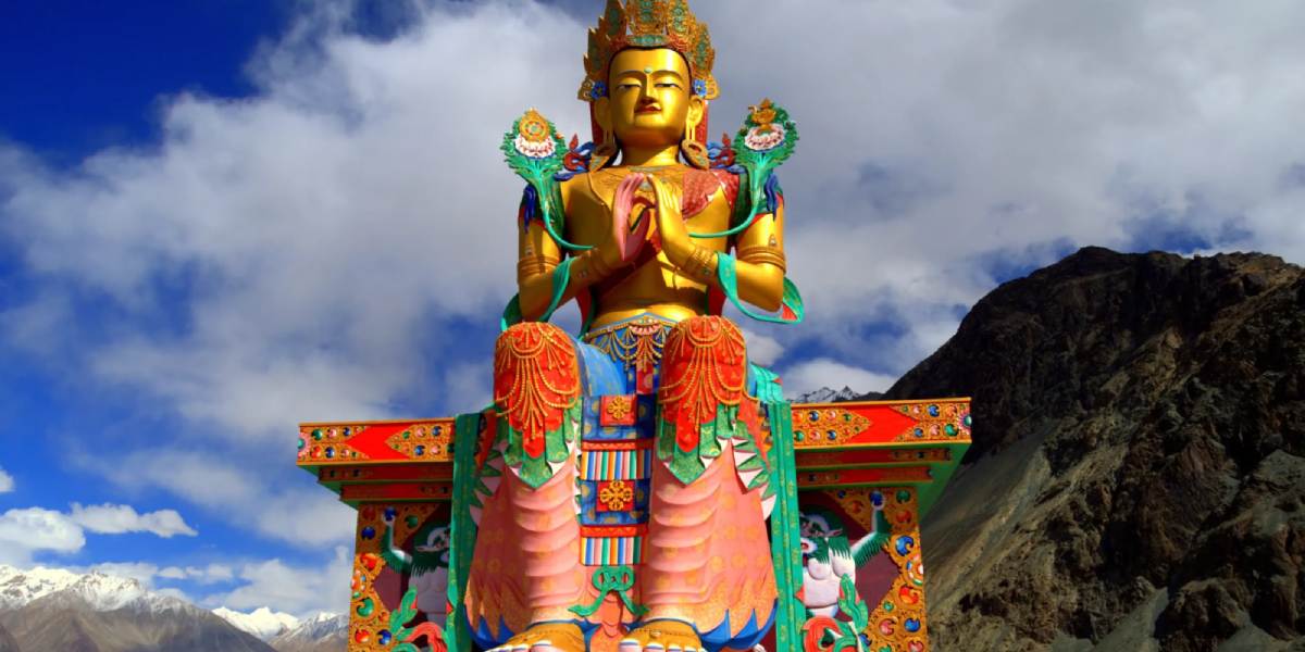 Ladakh Himalayan Expedition: Amritsar to Mountain Majesty
