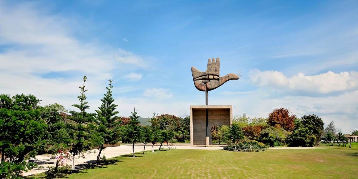 Dalhousie and Amritsar Heritage Escape from Chandigarh