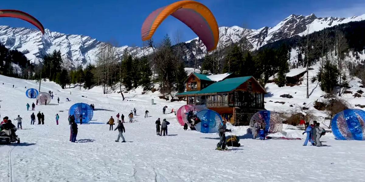 Complete Hill Escape from Amritsar: Dalhousie, Dharamshala & Manali